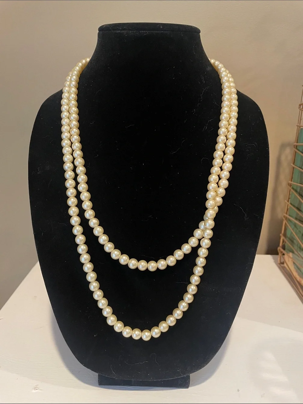 Classic Ivory Pearl Double-Strand Necklace-60’s